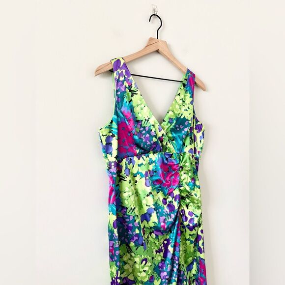 NWT Evan Picone Sleeveless Satin A-Line Dress in Green Multi Abstract - Size 14 - Picture 2 of 8